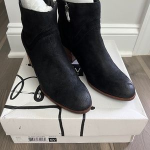 Dolce Vita Jena booties